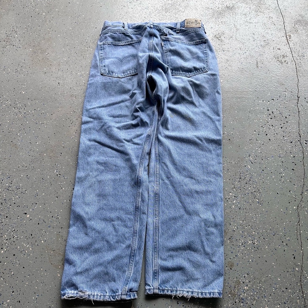 VTG Y2K Levis SILVERTab Baggy Fit Jeans 38x32 Light Blue Frayed Hems